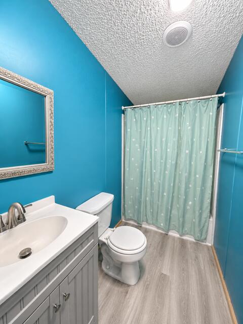 1075 Mockingbird Lane Manning, SC 29102 - Photo 12 of 23 C84850D2-B1B3-4F51-9A8F-E4A92236F1D4