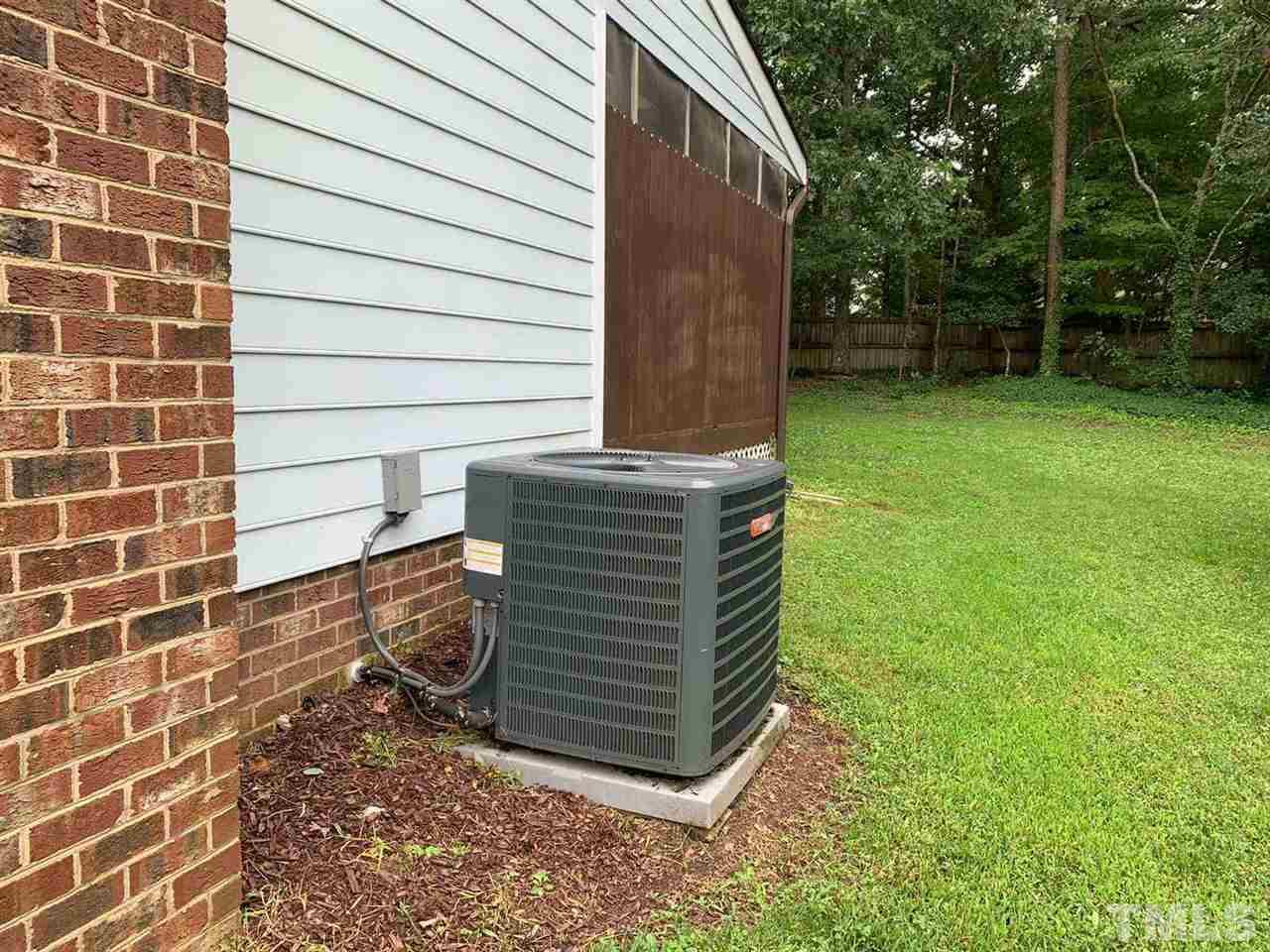 8104 Bellingham Circle Raleigh, NC 27615 - Photo 12 of 26