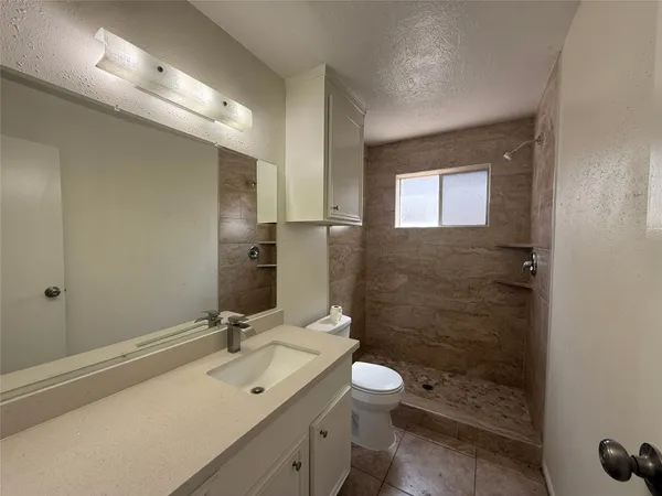 $1,800 | 4223 Steep Rock Drive, Pasadena, TX 77504