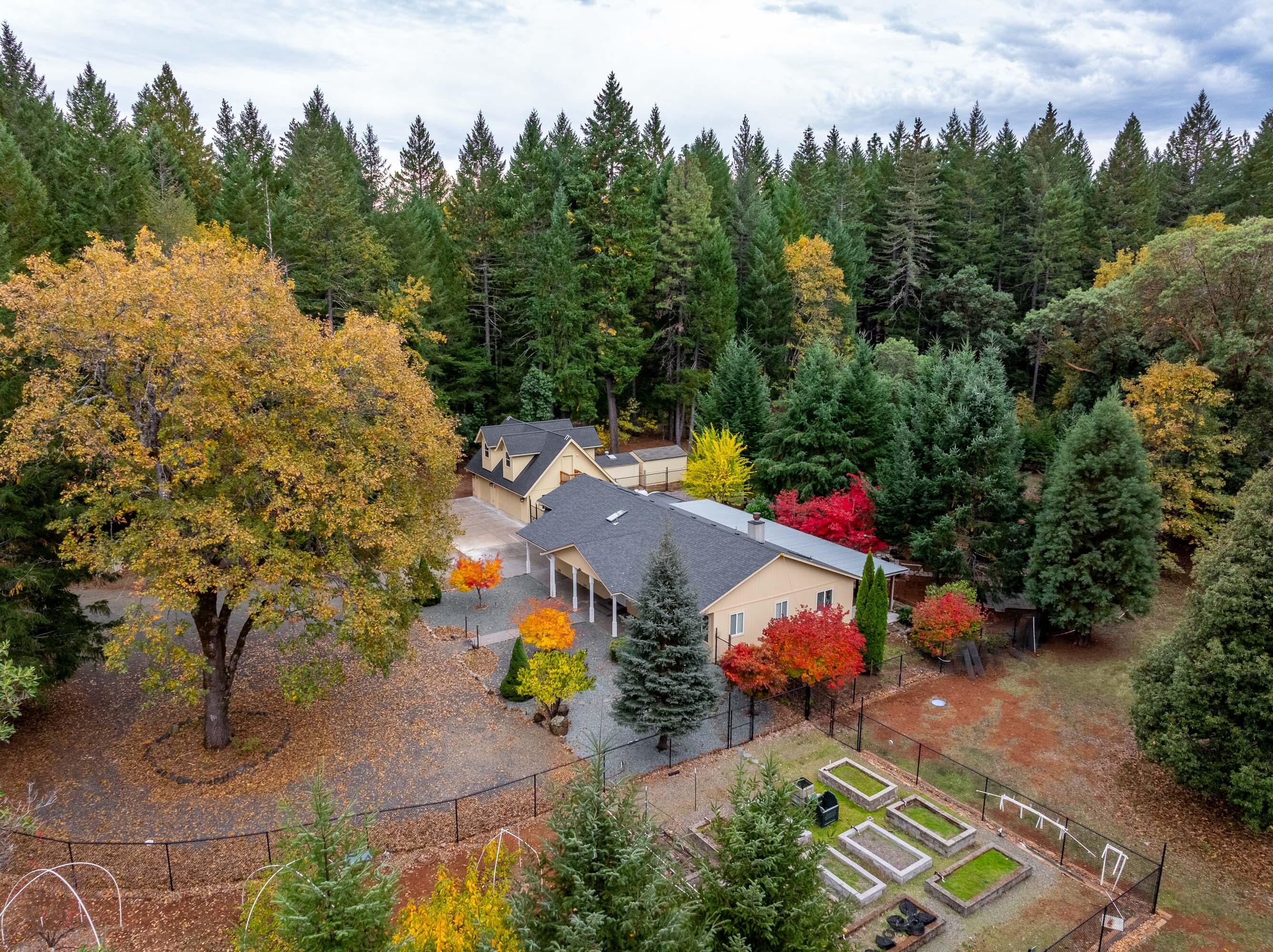 335 Cornett Lane Cave Junction, OR 97523 - Photo 48 of 55 DRONE (6 of 8)