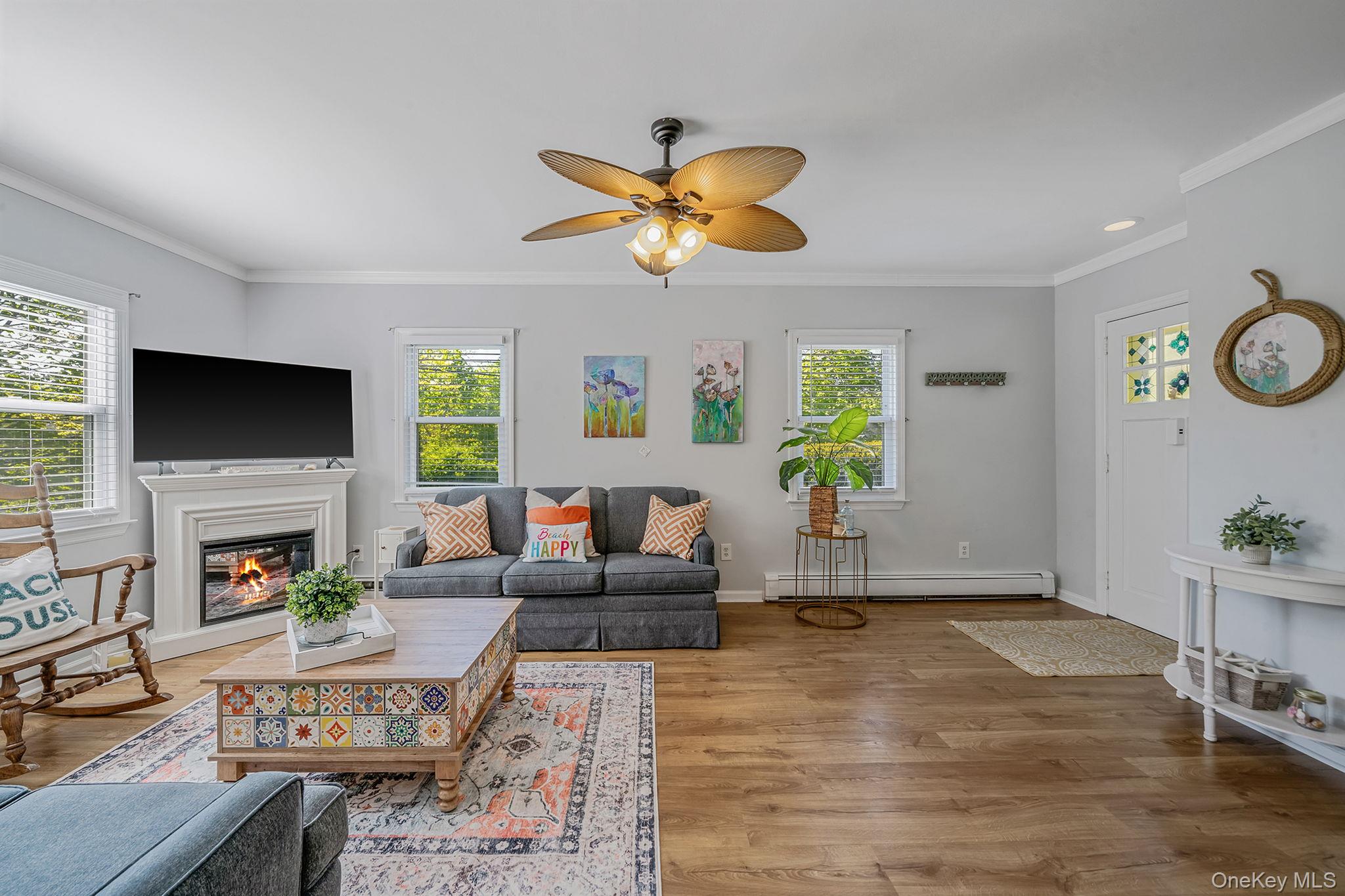 24 Locust Road Wading River, NY 11792 - Photo 9 of 36
