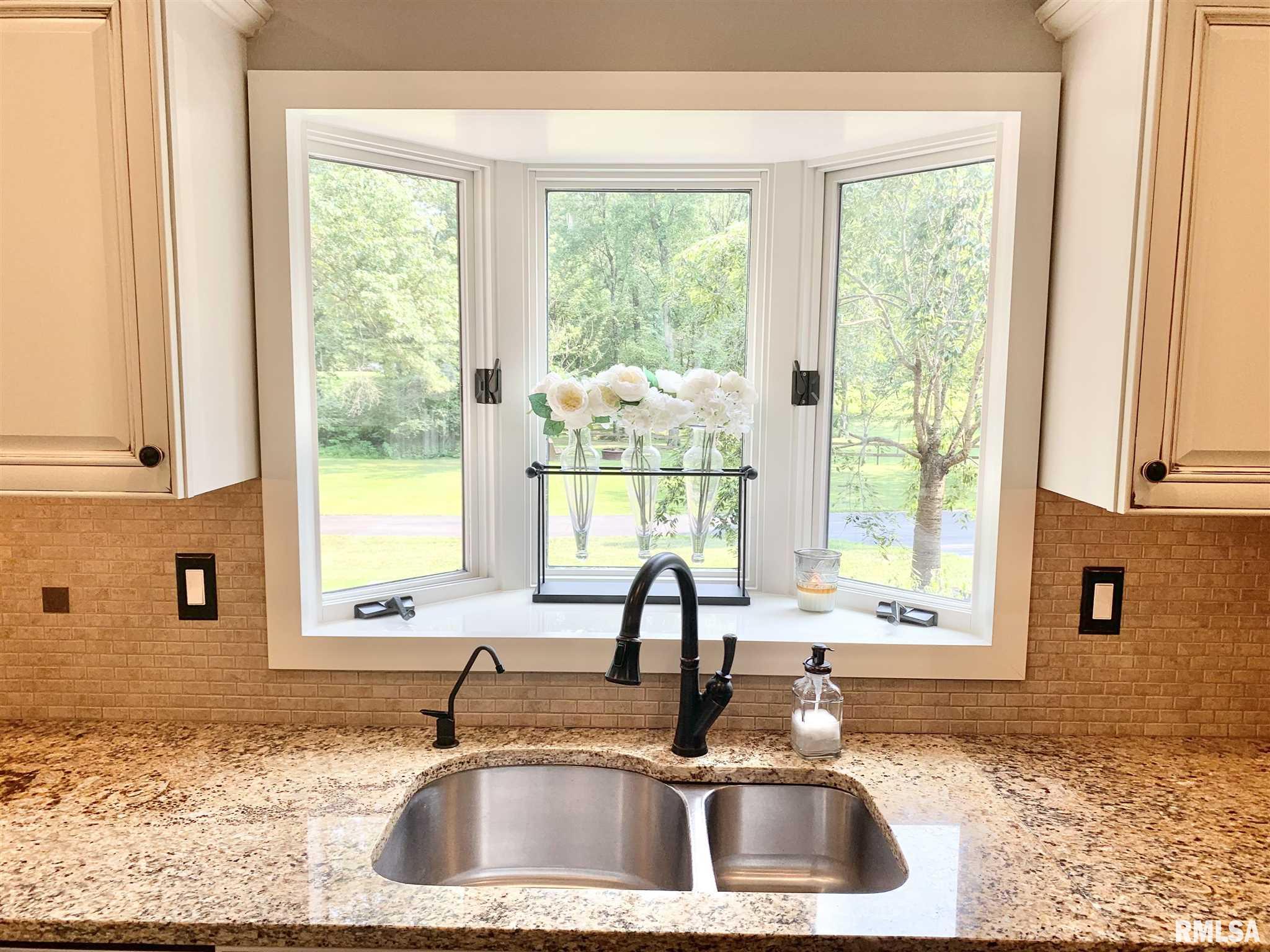 1813 Spring Garden Road Marion, IL 62959 - Photo 14 of 50