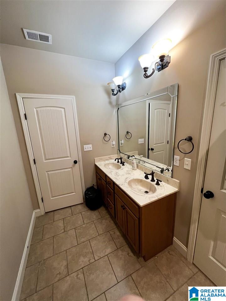 5832 Water Point Lane Birmingham, AL 35244 - Photo 10 of 21