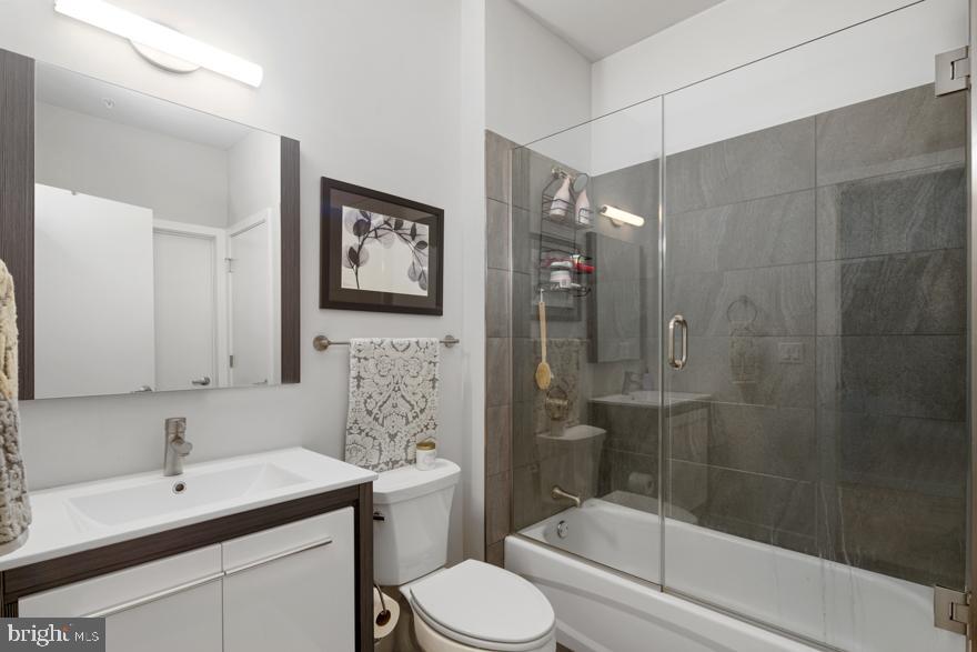 412 South 13th Street, Unit 501 Philadelphia, PA 19147 - Photo 8 of 17