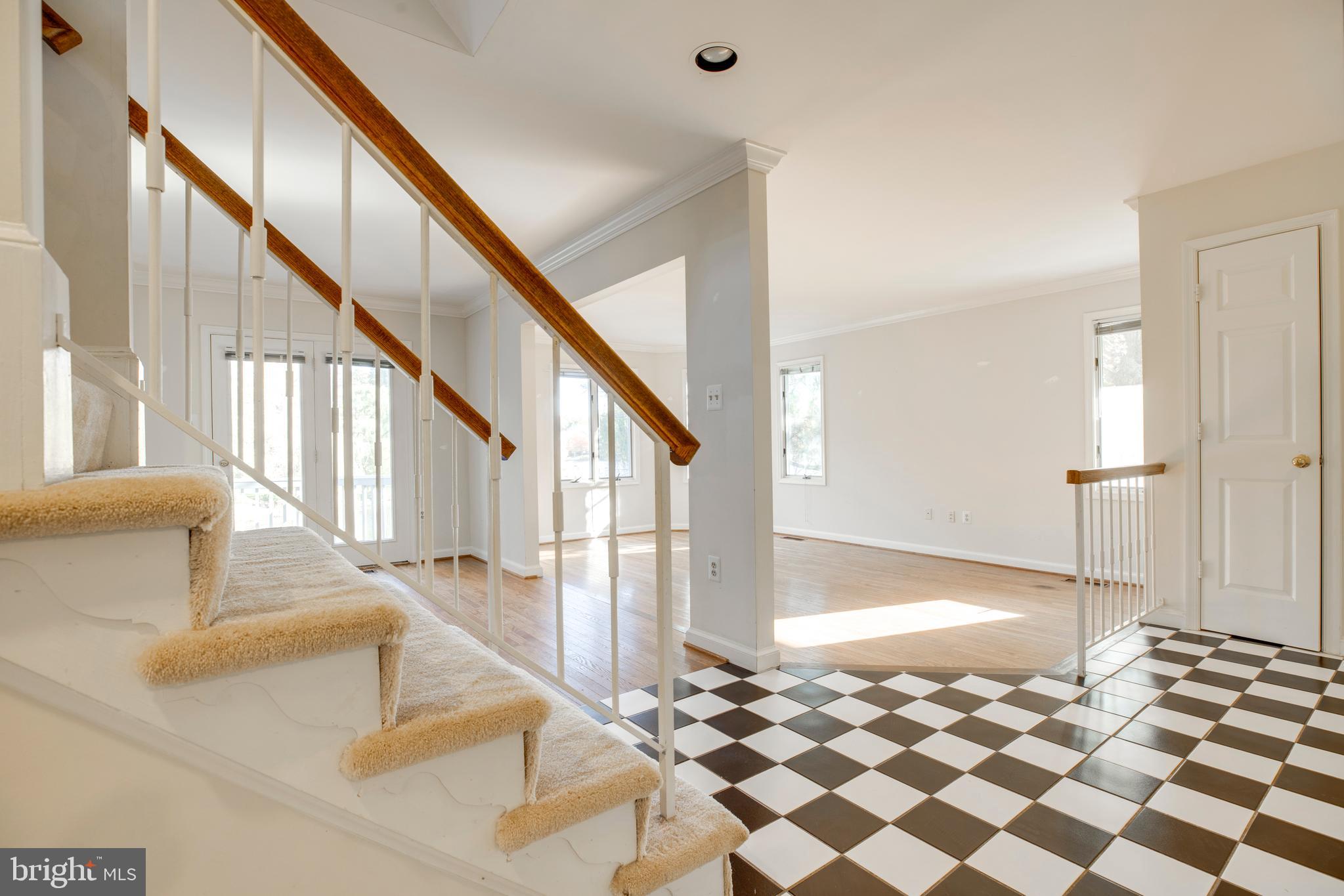 1561 Regatta Lane Reston, VA 20194 - Photo 17 of 70
