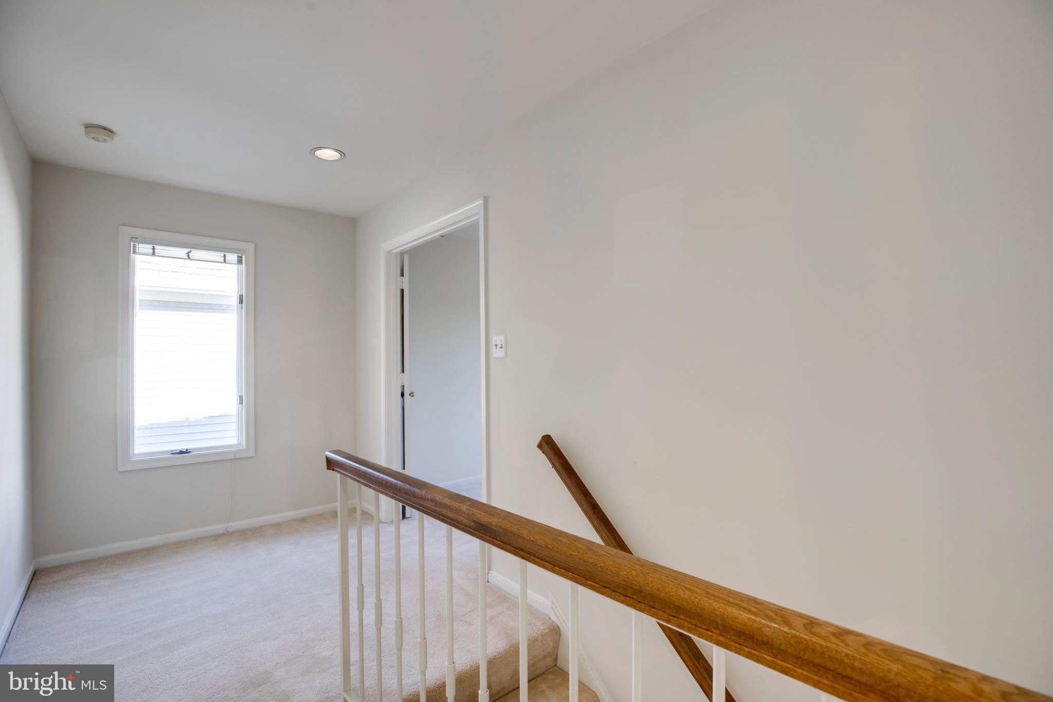 1561 Regatta Lane Reston, VA 20194 - Photo 42 of 70