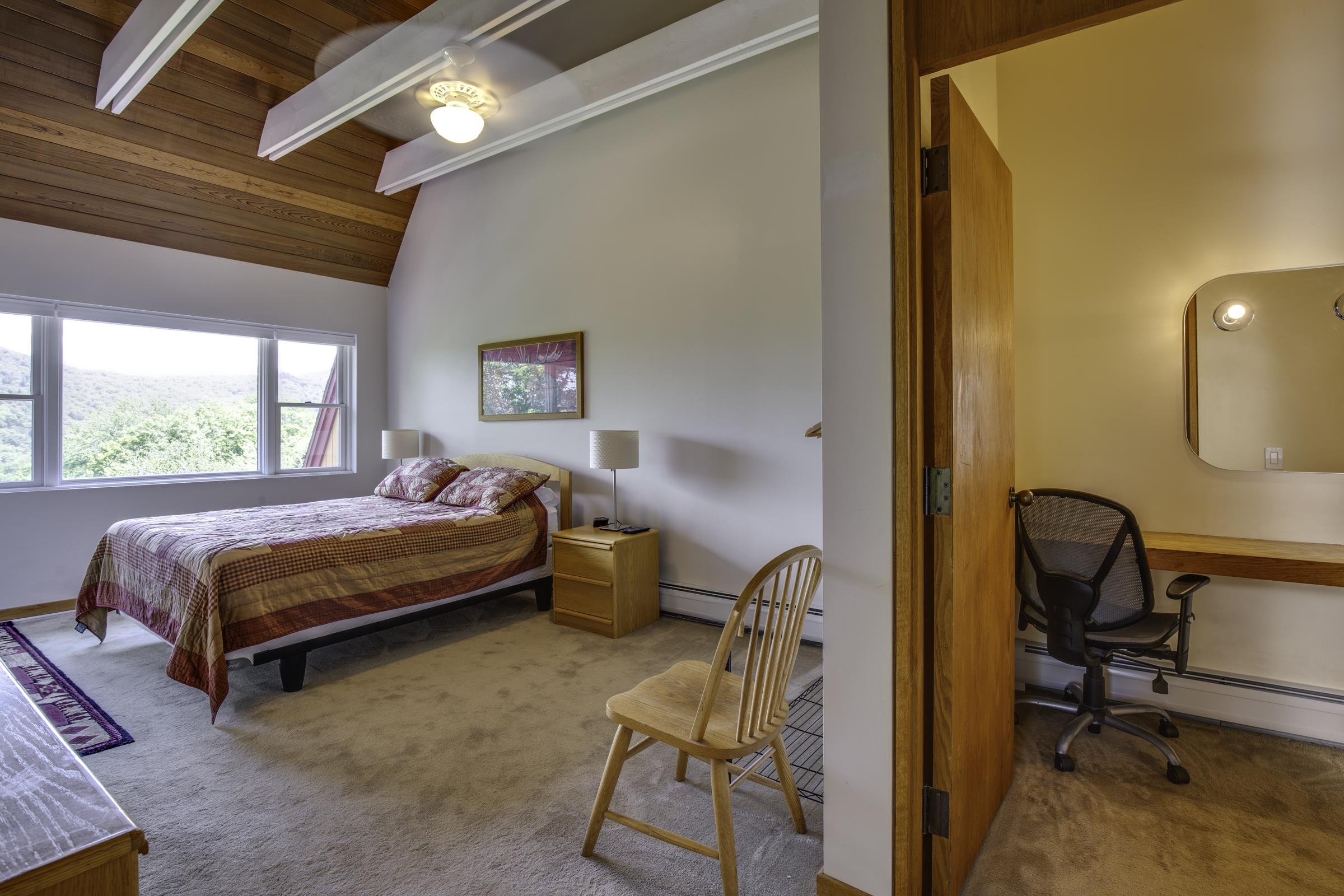 394 Winterberry Road, Unit 4 Killington, VT 05751 - Photo 22 of 38 Gallery Image 22