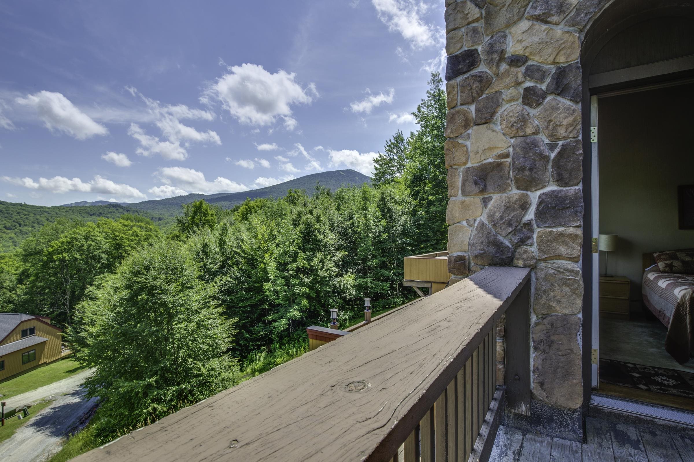 394 Winterberry Road, Unit 4 Killington, VT 05751 - Photo 23 of 38 Gallery Image 23