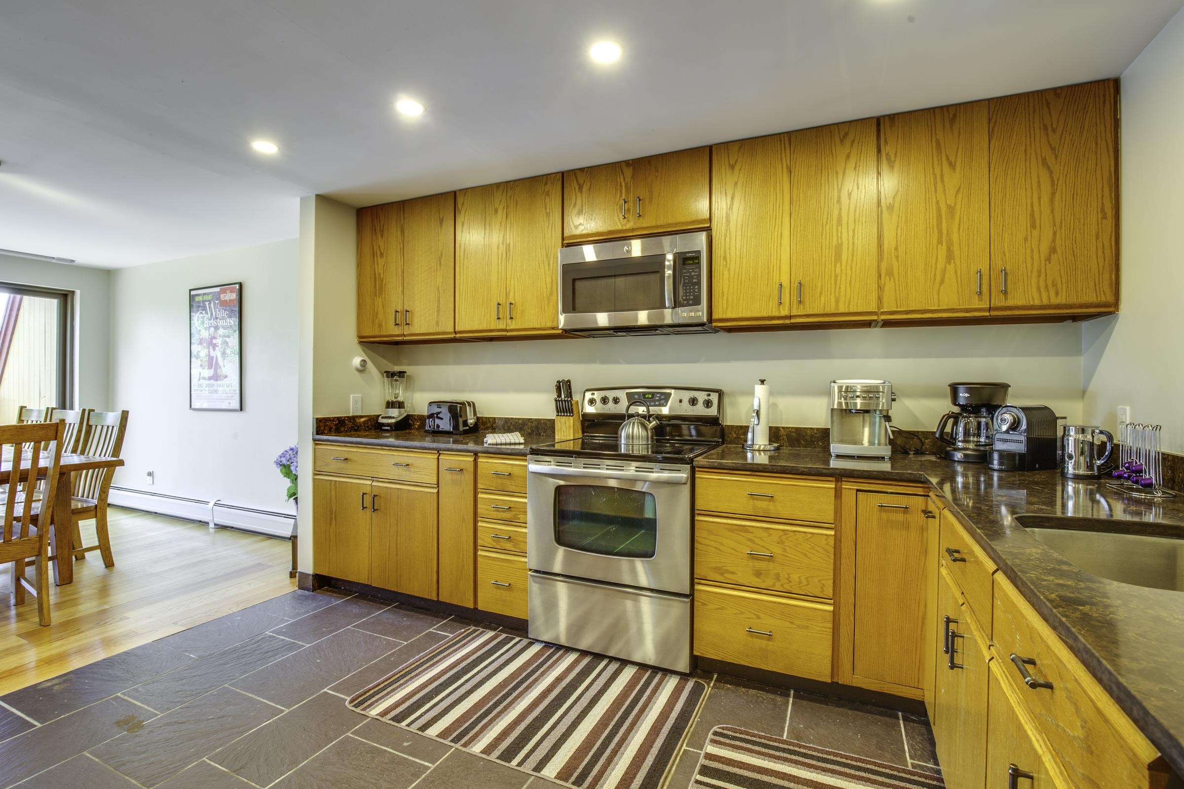394 Winterberry Road, Unit 4 Killington, VT 05751 - Photo 33 of 38 Gallery Image 33