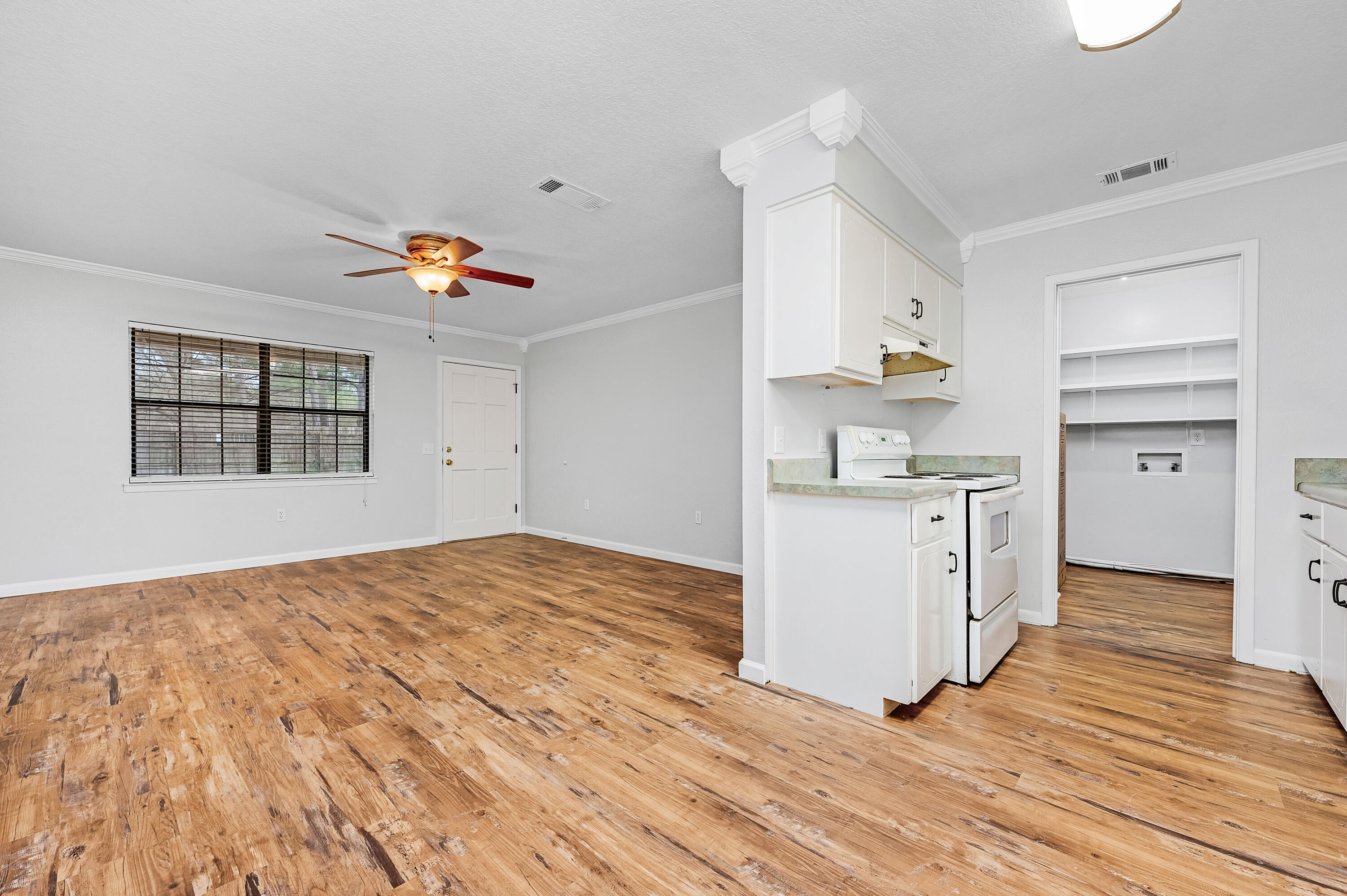 86-d L D L Godwin Road Freeport, FL 32439 - Photo 7 of 38 Gallery Image 7