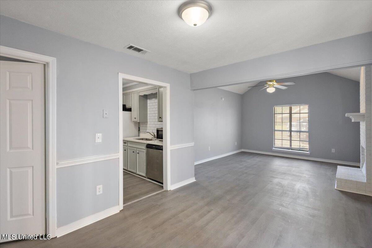 2455 River Oaks Boulevard, Unit A & B Jackson, MS 39211 - Photo 10 of 25 20250912020307084846000000-o