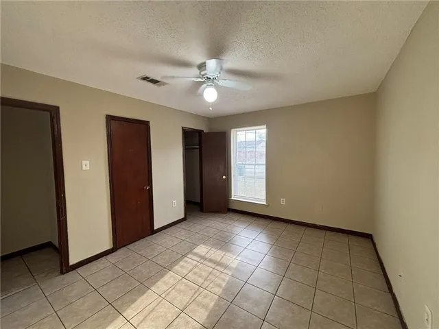 $1,800 | 1209 Maplewood Drive, Harvey, LA 70058