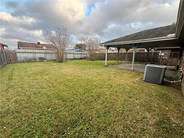 $1,800 | 1209 Maplewood Drive, Harvey, LA 70058