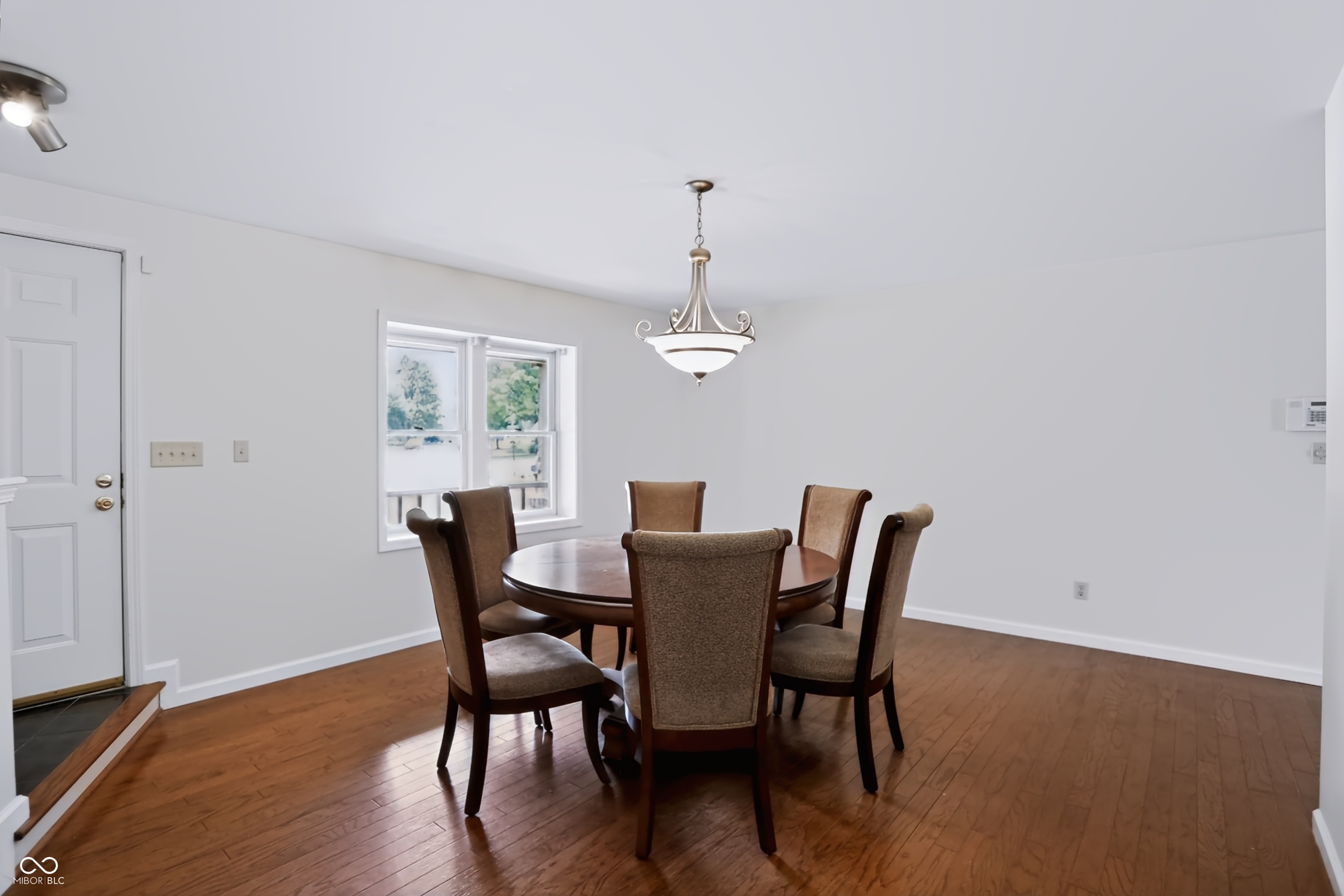 1186 Madrid Road Greenwood, IN 46143 - Photo 18 of 53