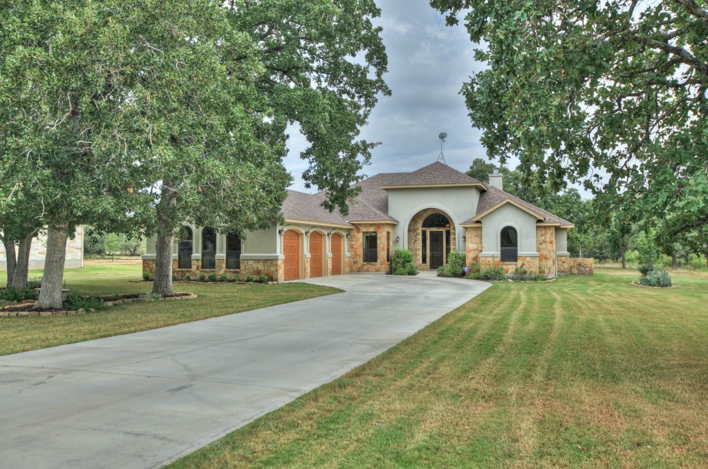 228 Independence Drive Georgetown, TX 78633 - Photo 1 of 1