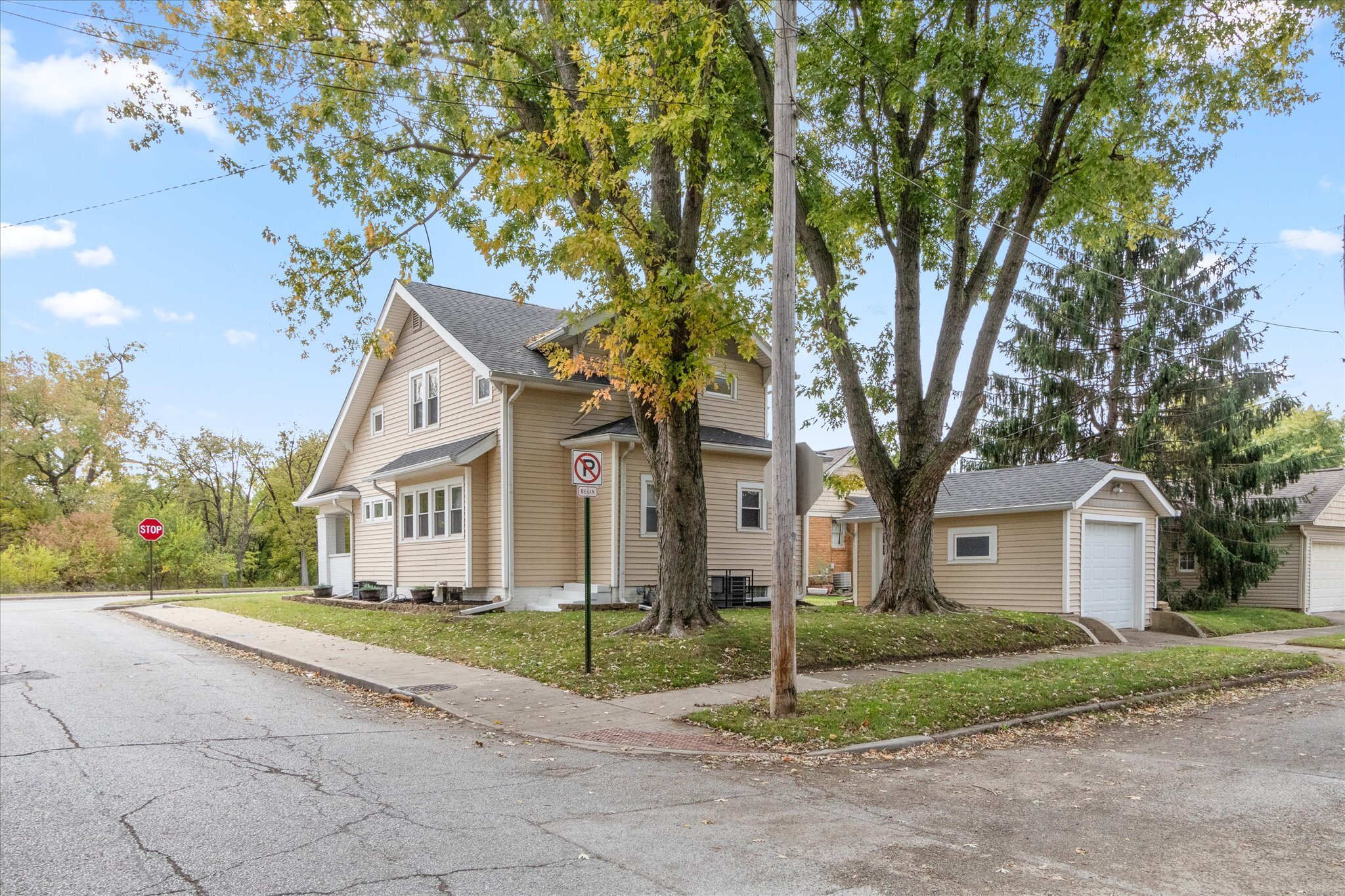 60 East Pleasant Run Pkwy N Dr  