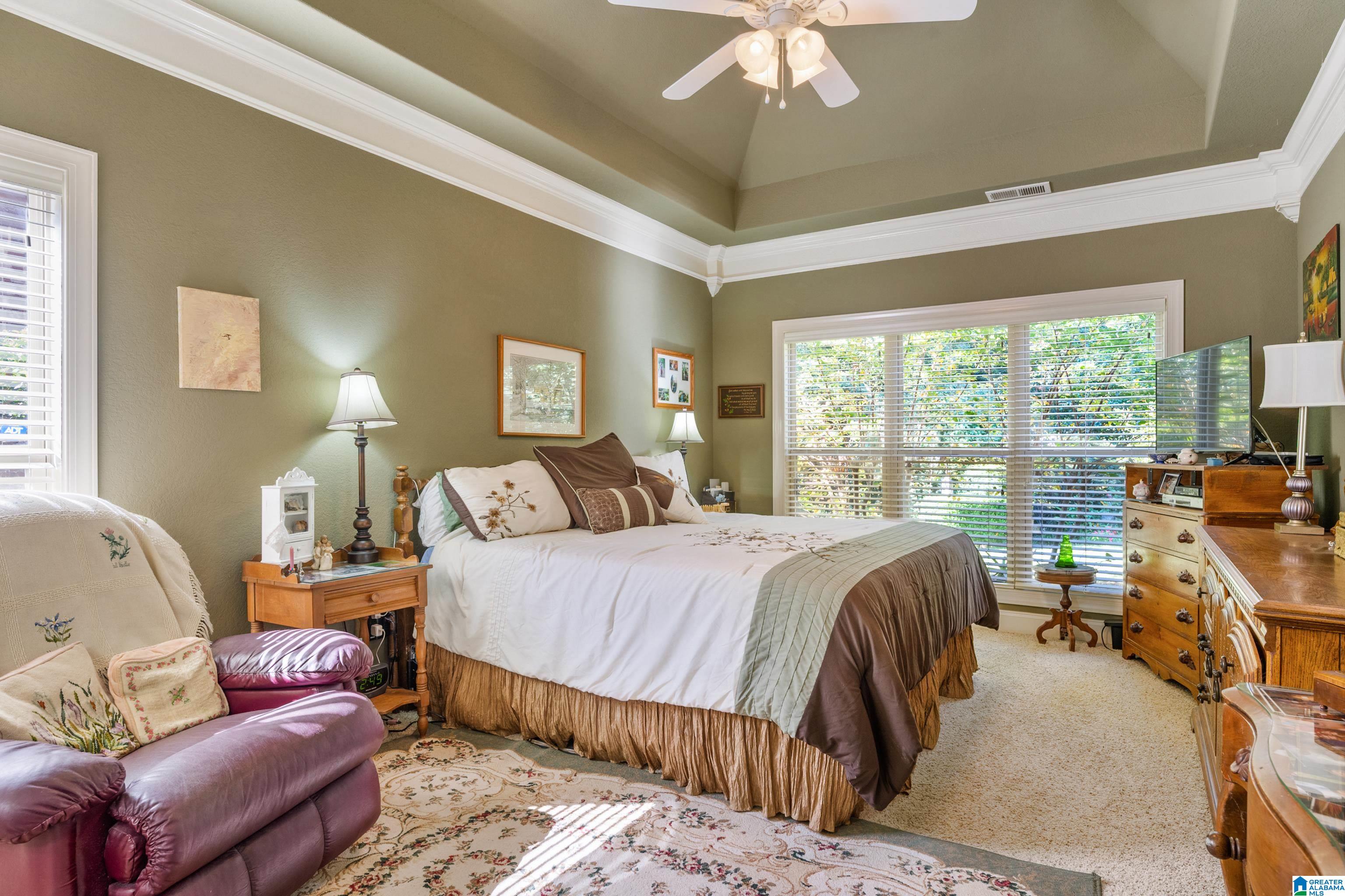 238 Strathaven Lane Pelham, AL 35124 - Photo 23 of 37