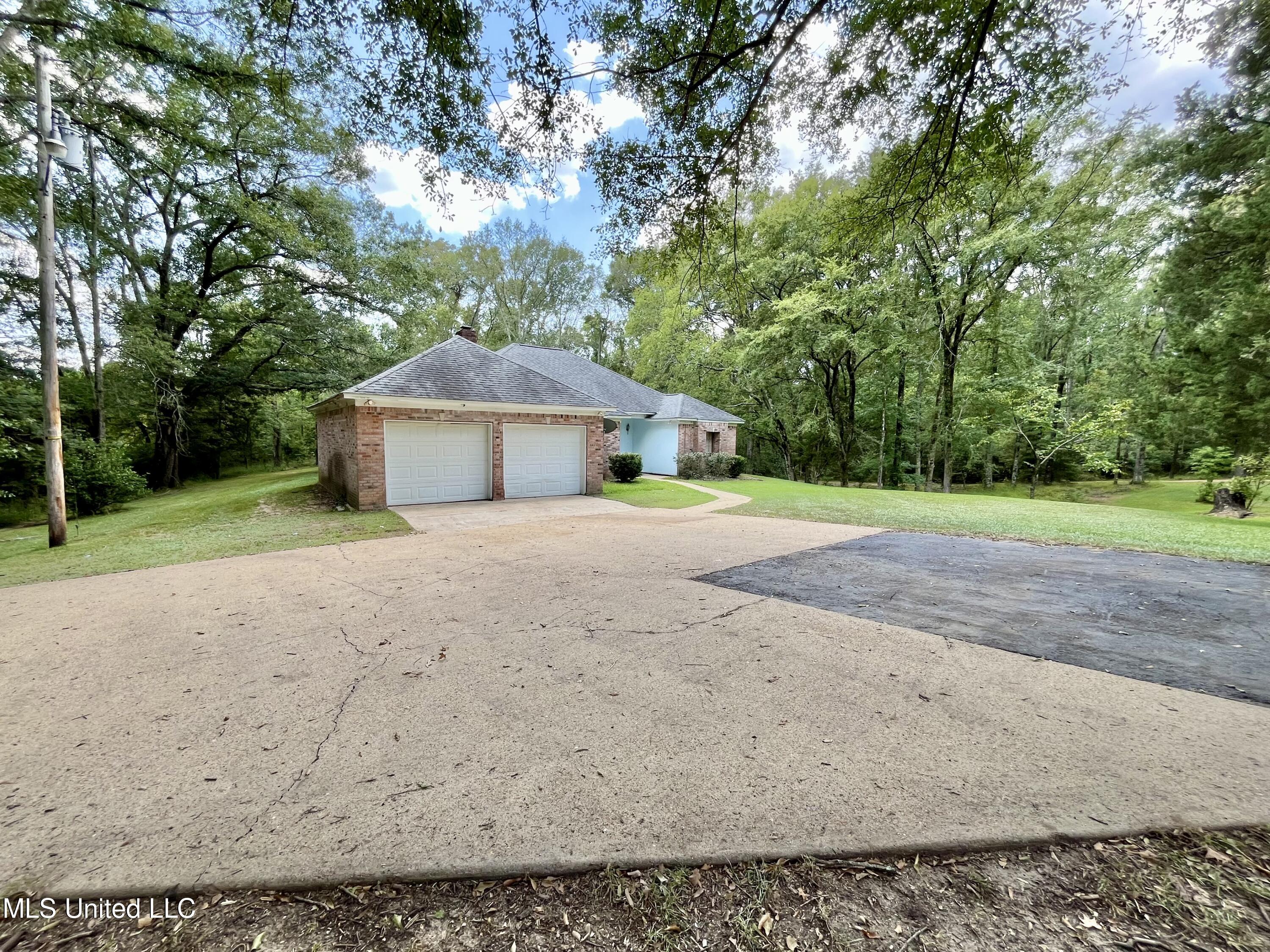 2074 Lake Copiah Road Crystal Springs, MS 39059 - Photo 52 of 56 IMG_0186