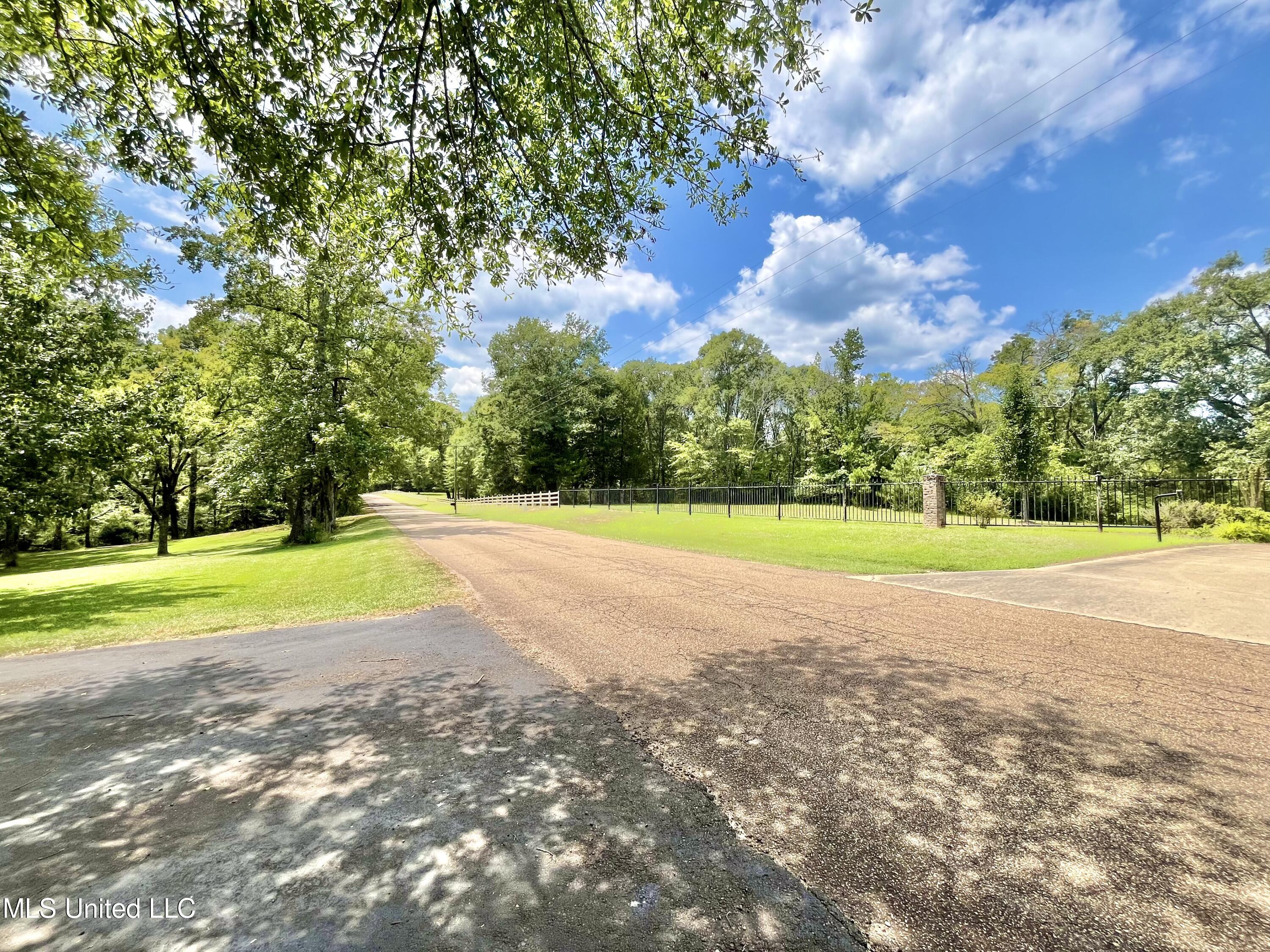 2074 Lake Copiah Road Crystal Springs, MS 39059 - Photo 56 of 56 IMG_0258