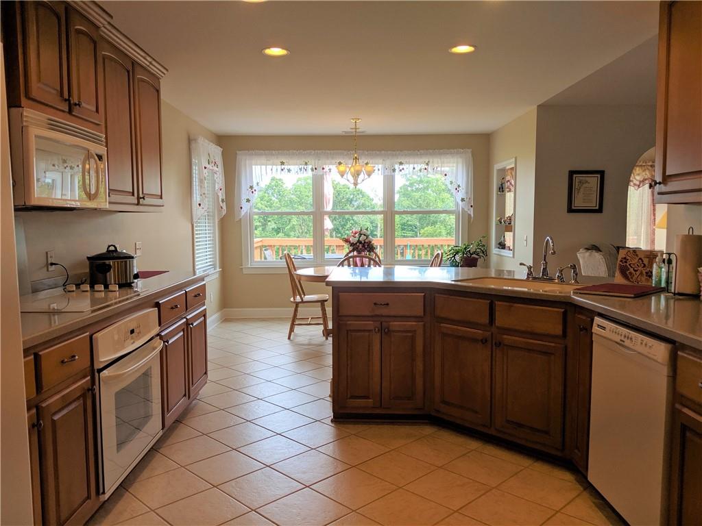 1584 Union Grove Road Lenoir, NC 28645 - Photo 8 of 40 Gallery Image 8