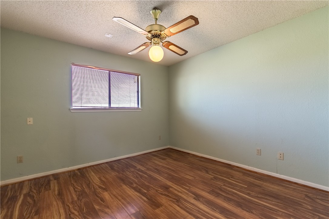 5134 Middlecoff Drive, Unit A Corpus Christi, TX 78413 - Photo 11 of 16