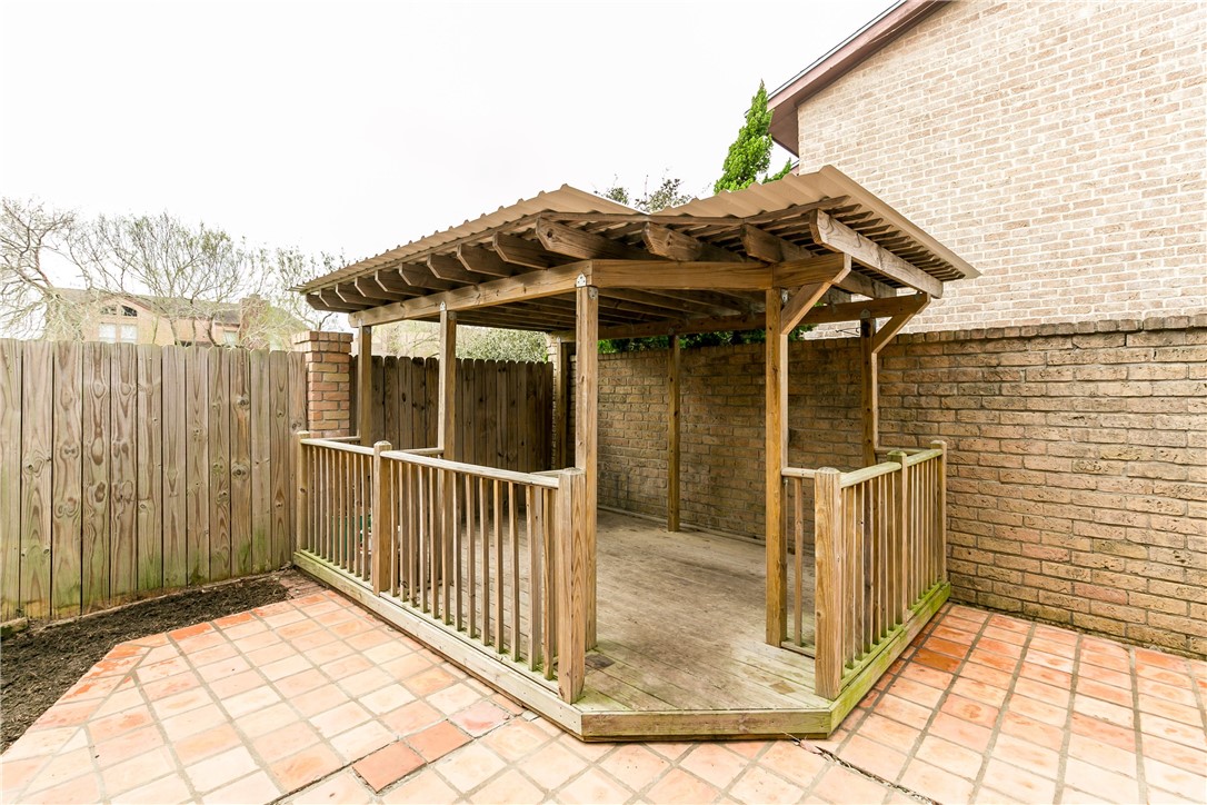 5134 Middlecoff Drive, Unit A Corpus Christi, TX 78413 - Photo 5 of 16