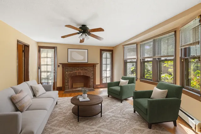 $339,900 | 55 Williams Avenue Southeast, Minneapolis, MN 55414