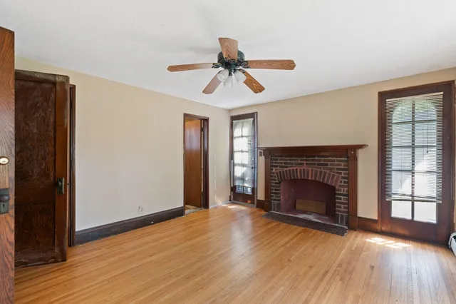 $339,900 | 55 Williams Avenue Southeast, Minneapolis, MN 55414