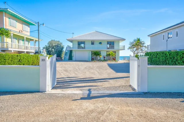 $2,395,000 | 33 Kyle Way West, Marathon, FL 33050