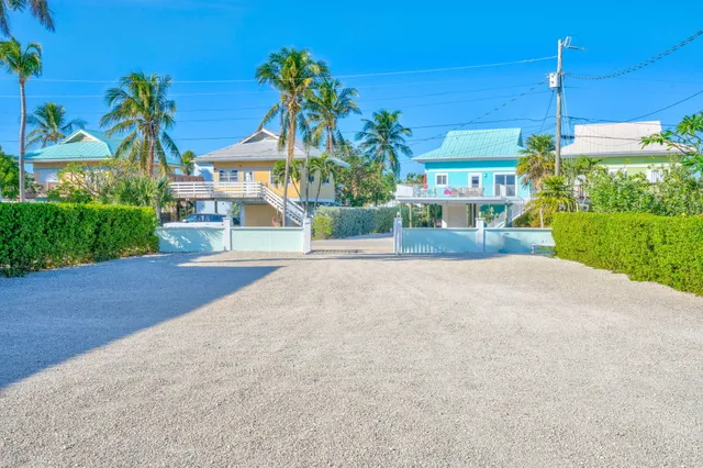 $2,395,000 | 33 Kyle Way West, Marathon, FL 33050