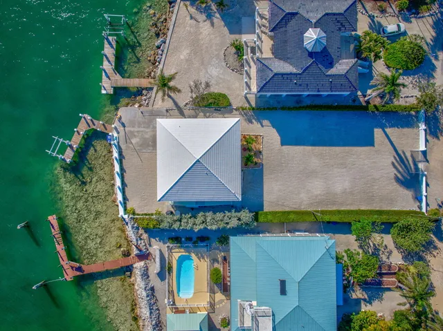 $2,395,000 | 33 Kyle Way West, Marathon, FL 33050