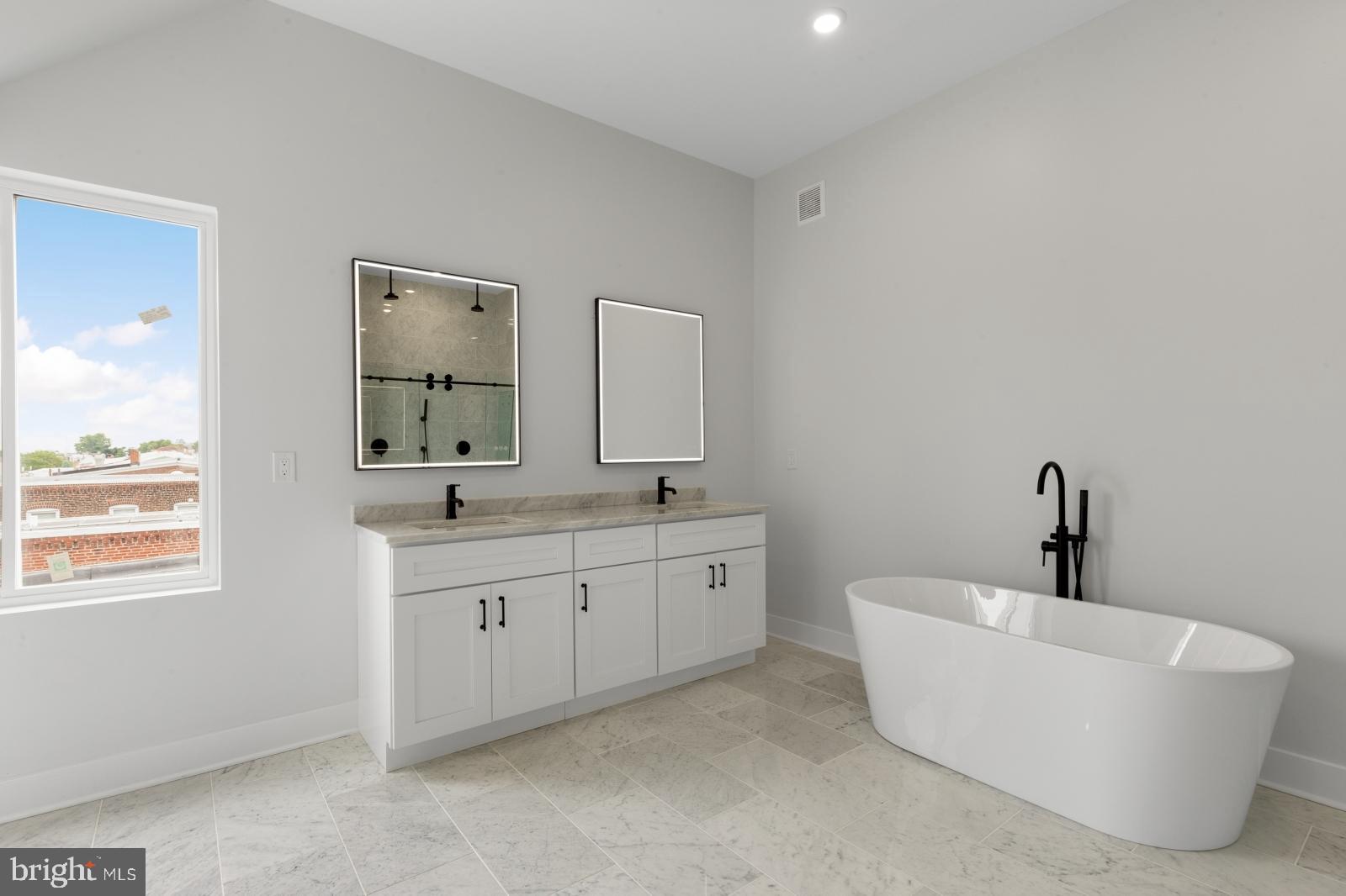 2719 Lefevre Street Philadelphia, PA 19137 - Photo 43 of 50