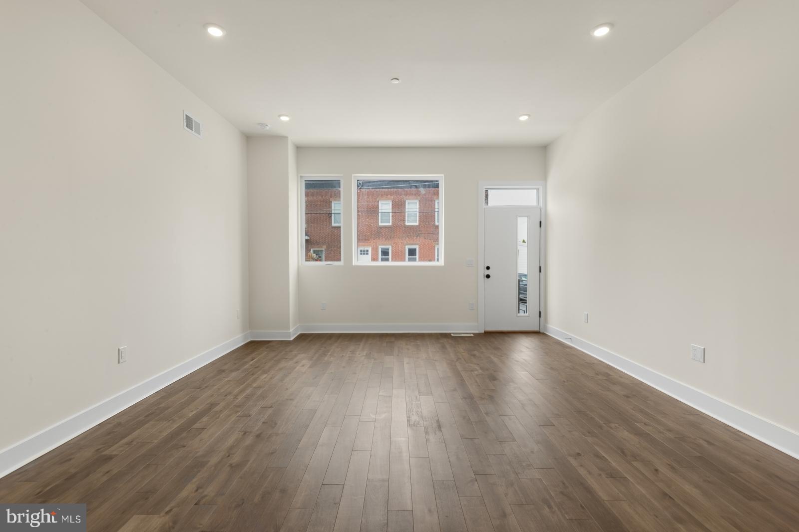 2719 Lefevre Street Philadelphia, PA 19137 - Photo 5 of 50 Living