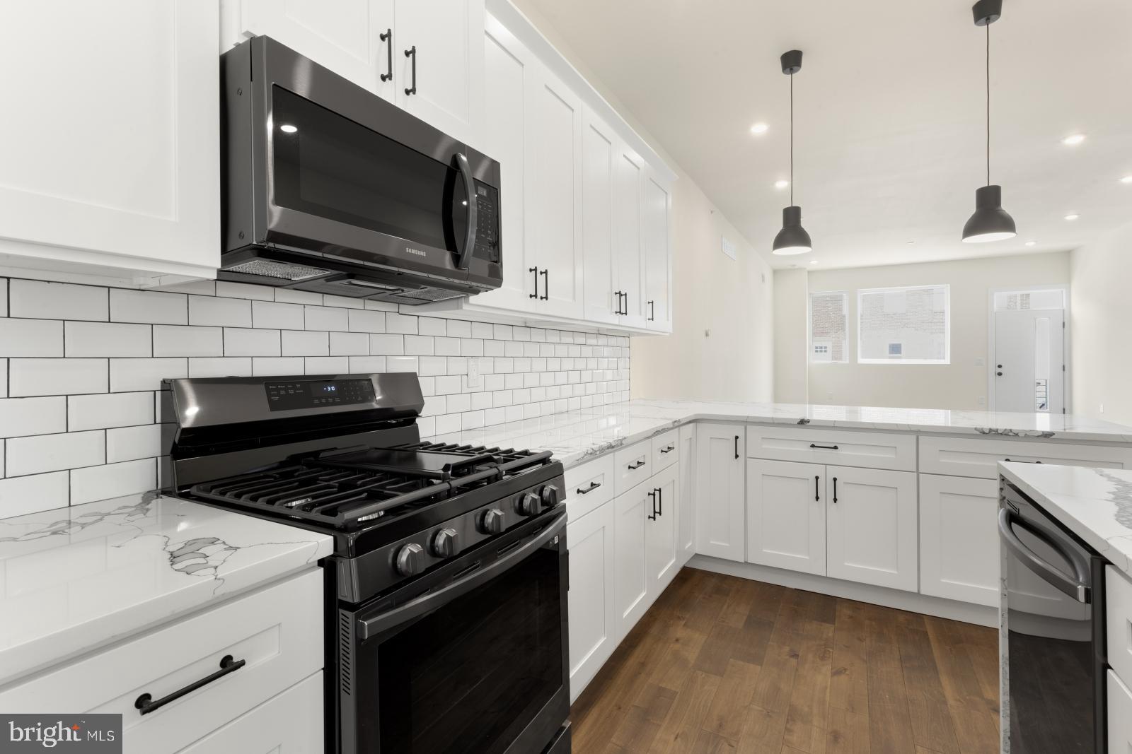 2719 Lefevre Street Philadelphia, PA 19137 - Photo 10 of 50