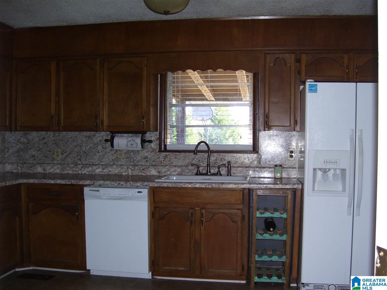780 Dates Circle Bessemer, AL 35023 - Photo 5 of 15