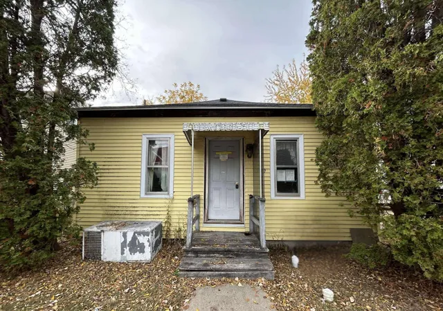 $55,000 | 309 McLean Avenue, Tomah, WI 54660