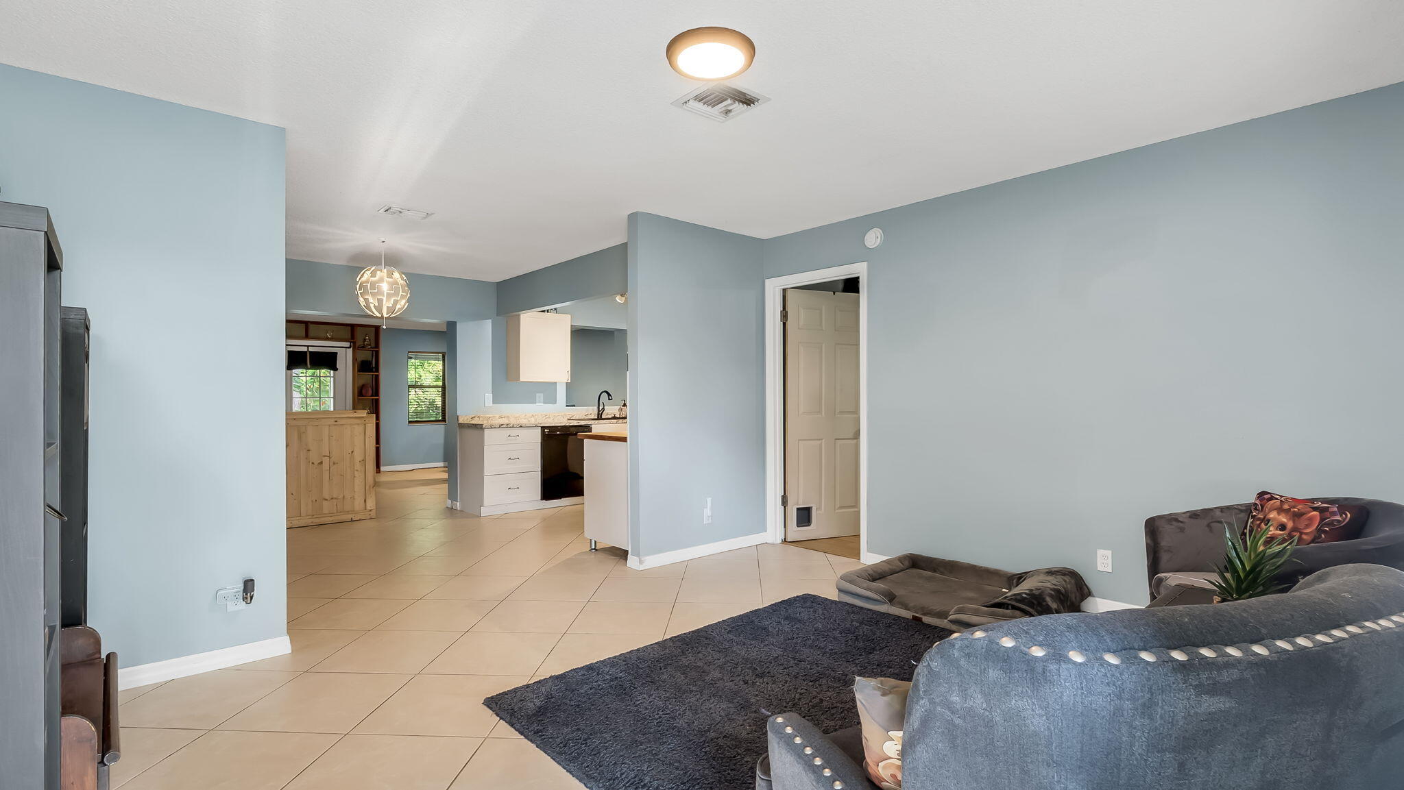 5298 2nd Road Lake Worth, FL 33467 - Photo 12 of 35 Primary Bedroom On the Right
