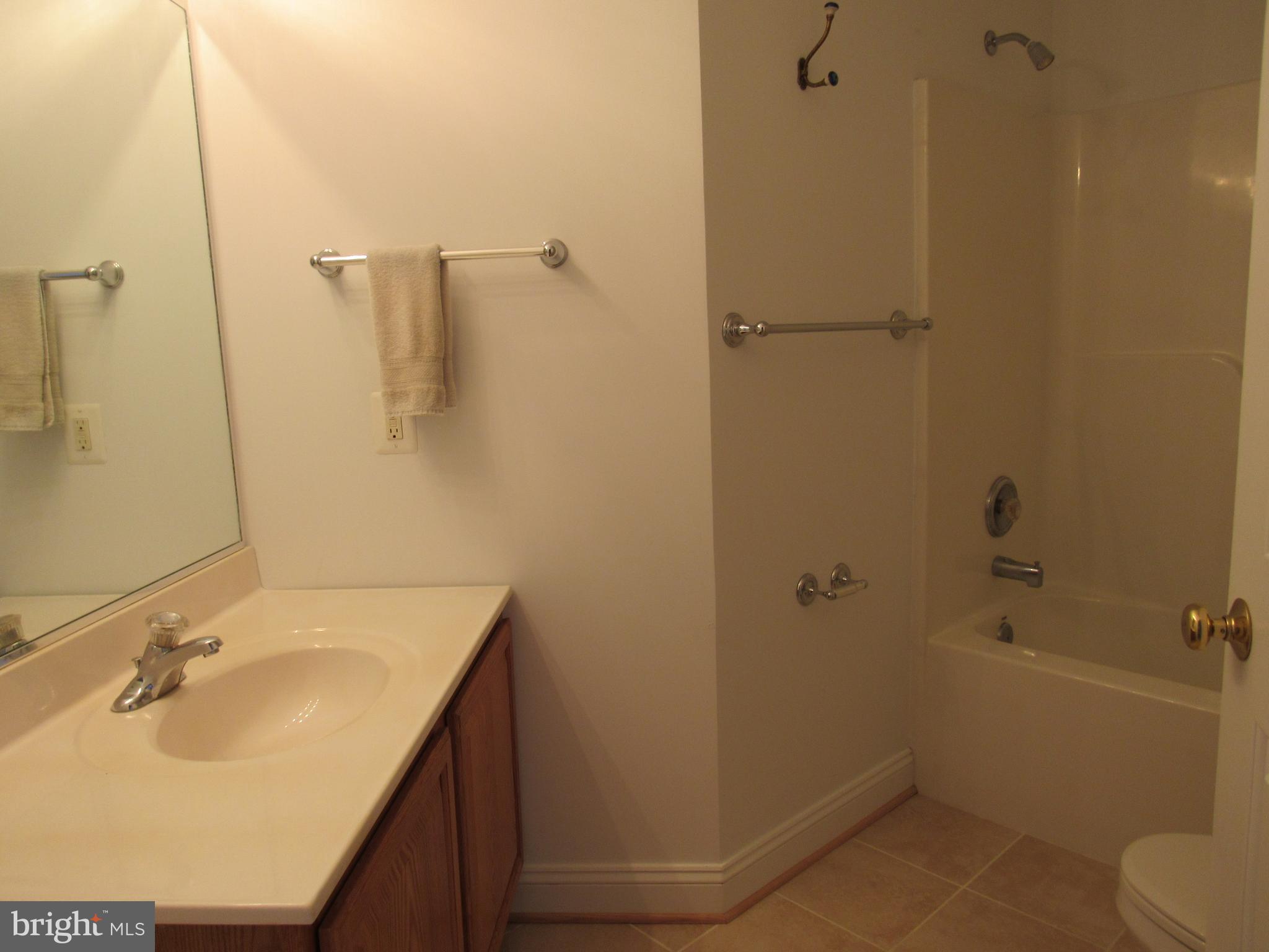 722 Blossom Tree Road Culpeper, VA 22701 - Photo 23 of 25 Upper Level Full Bath