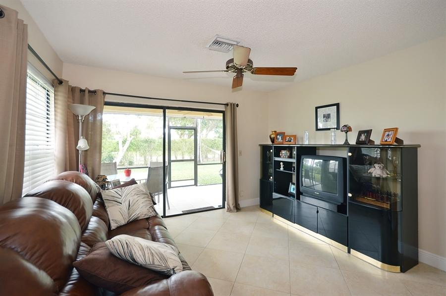 9559 Trivolo Place Boca Raton, FL 33434 - Photo 6 of 14 Family Room