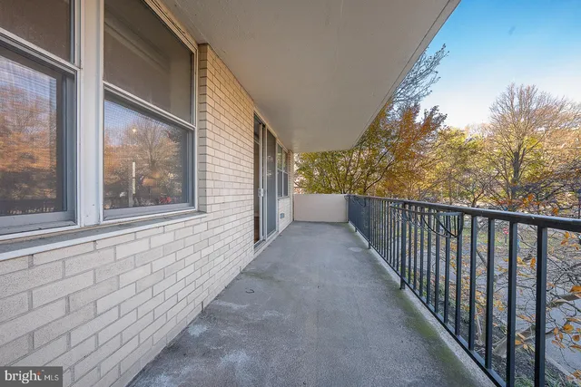 $239,000 | 20 Conshohocken State Road, Unit 203, Bala Cynwyd, PA 19004