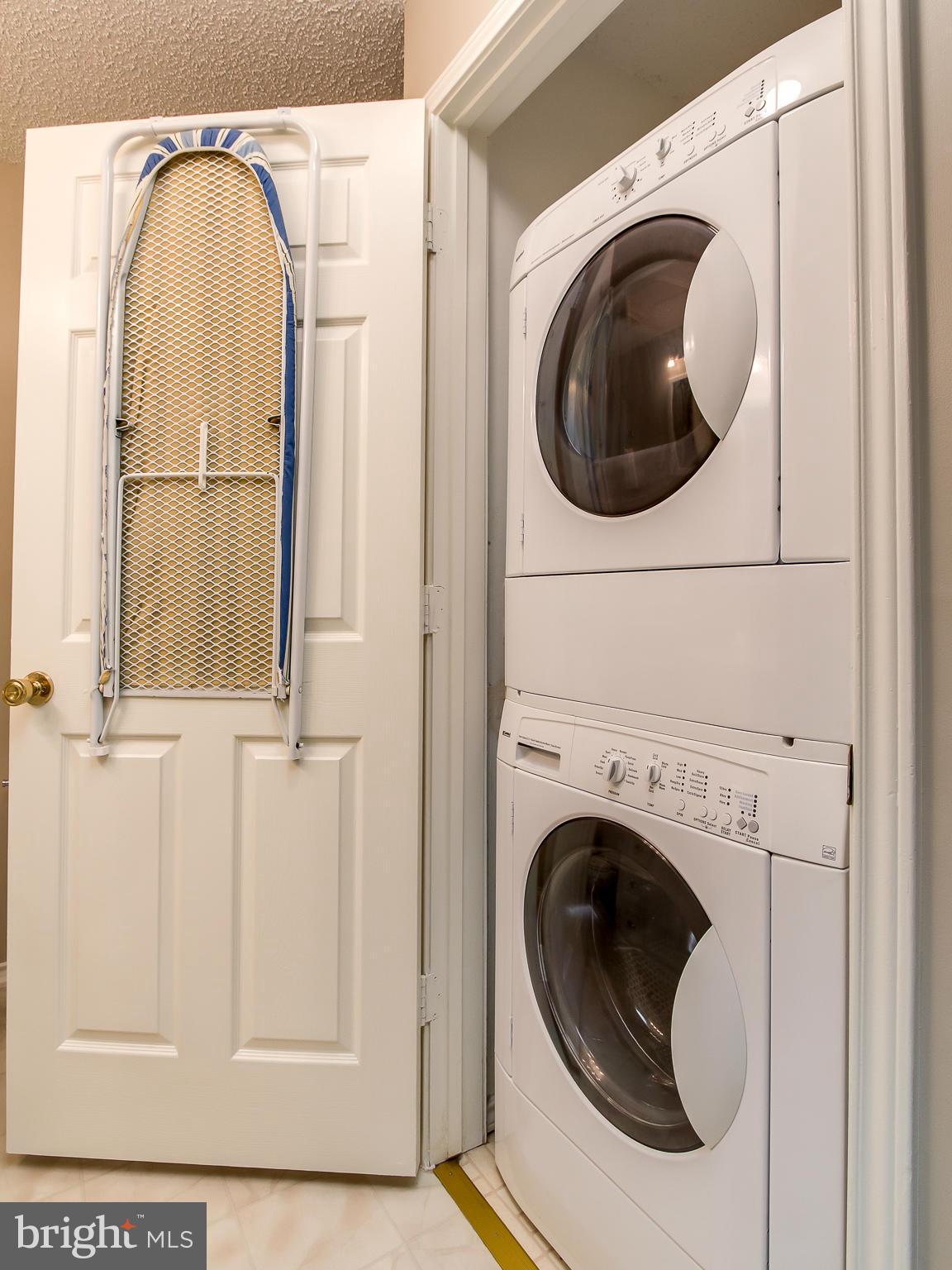 20991 Timber Ridge Terrace, Unit 303 Ashburn, VA 20147 - Photo 20 of 30 Interior (General)