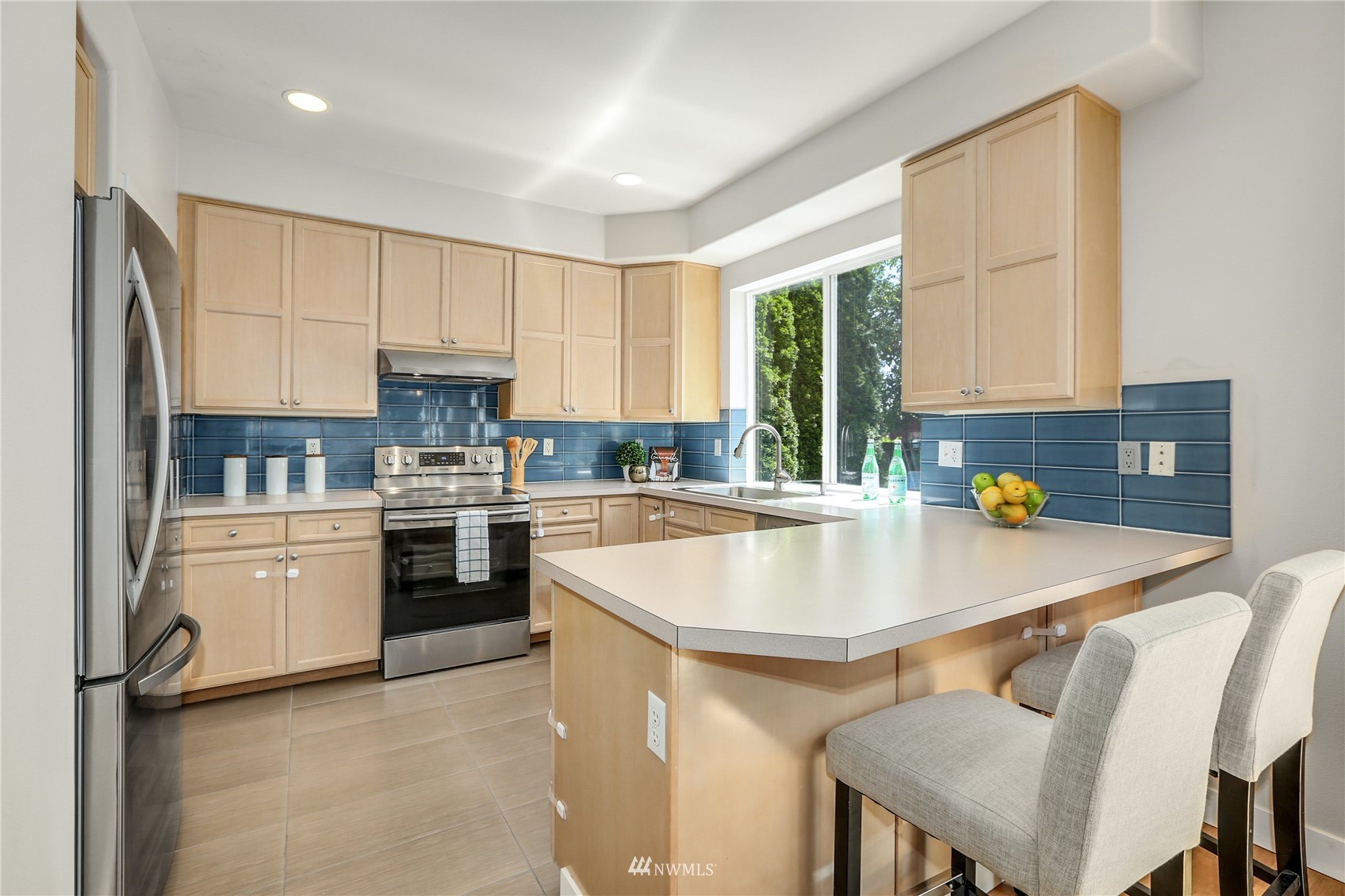 4621 Northeast 5th Street Renton, WA 98059 - Photo 11 of 31 Gallery Image 11