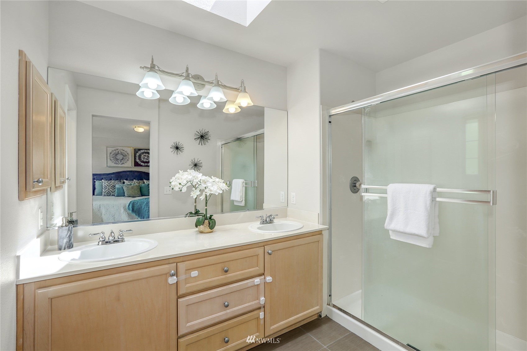 4621 Northeast 5th Street Renton, WA 98059 - Photo 19 of 31 Gallery Image 19