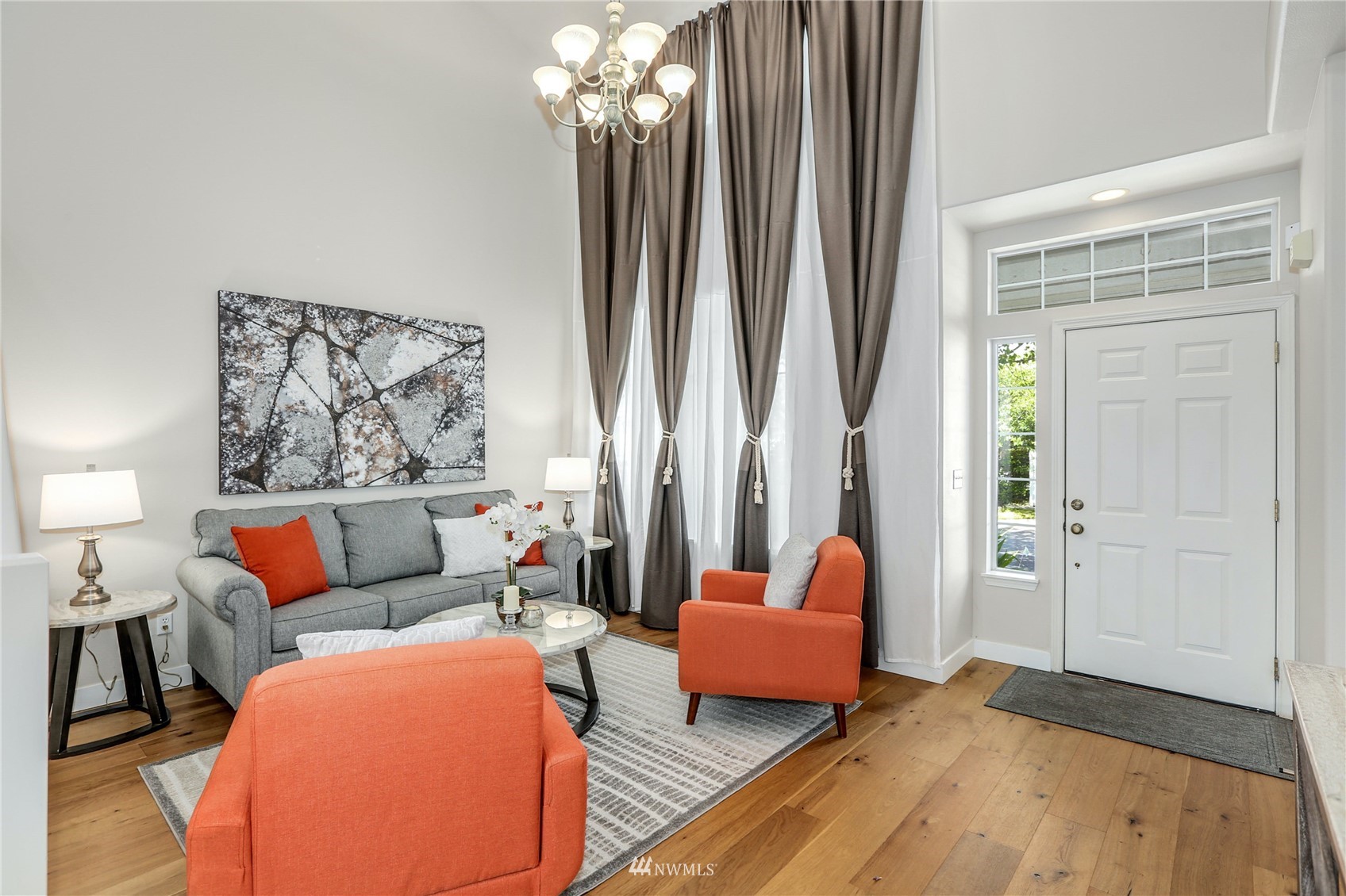 4621 Northeast 5th Street Renton, WA 98059 - Photo 5 of 31 Gallery Image 5