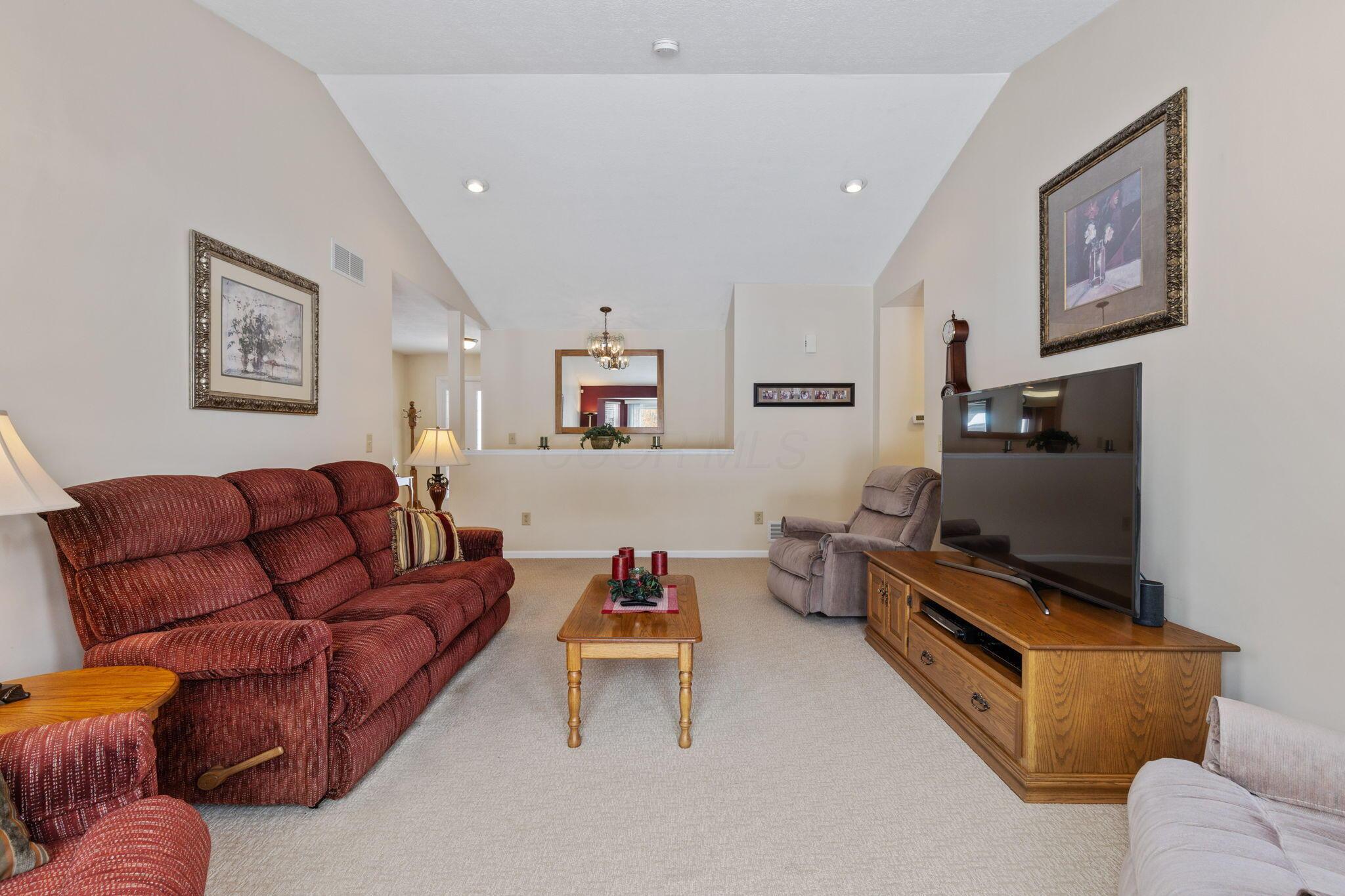 9904 Basil Road Northwest Baltimore, OH 43105 - Photo 23 of 66 Living Room - 9904 Basil Road NW, Baltimore, OH 43105