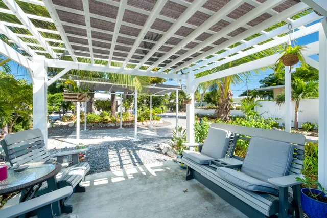 $795,000 | 172 Pearl Avenue, Tavernier, FL 33070