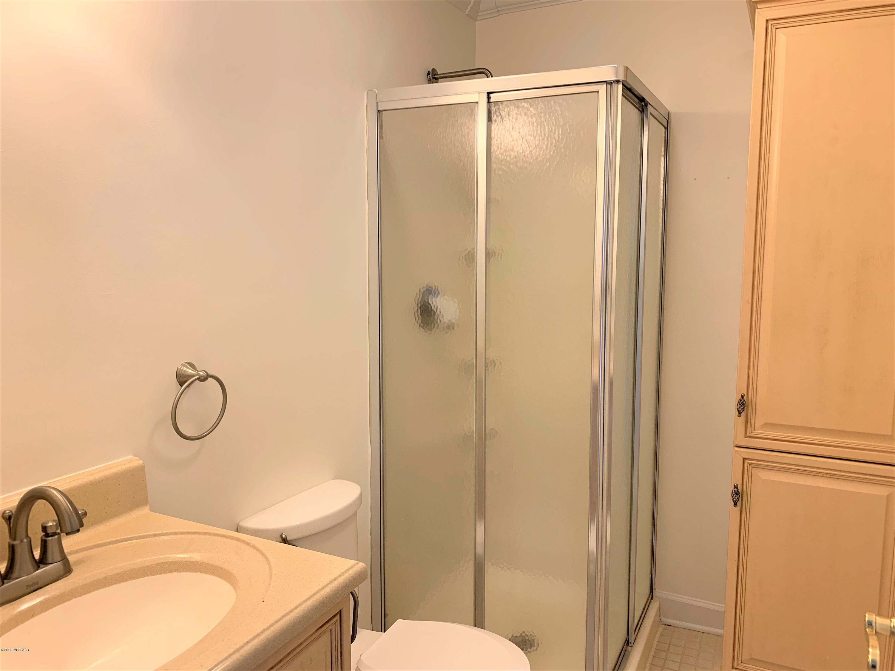174 Countryside Street Southwest Supply, NC 28462 - Photo 20 of 24 Guest Bath First Floor