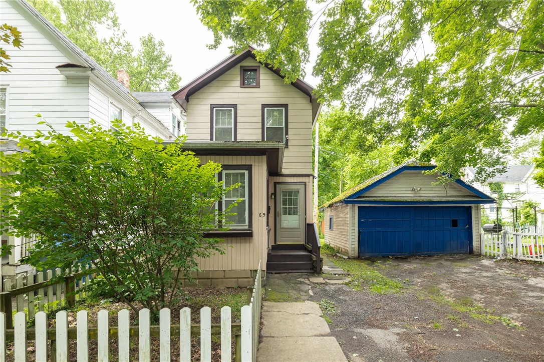 65 Flanders Street Rochester, NY 14619 - Photo 1 of 25