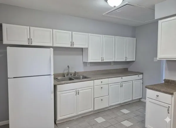$100,000 | 3326 Delaware Street, Gary, IN 46409