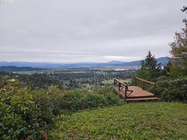 a close up of a mirror